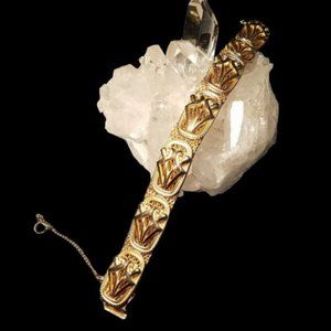 Vintage Renaissance Revival Ornate Mesh Bracelet